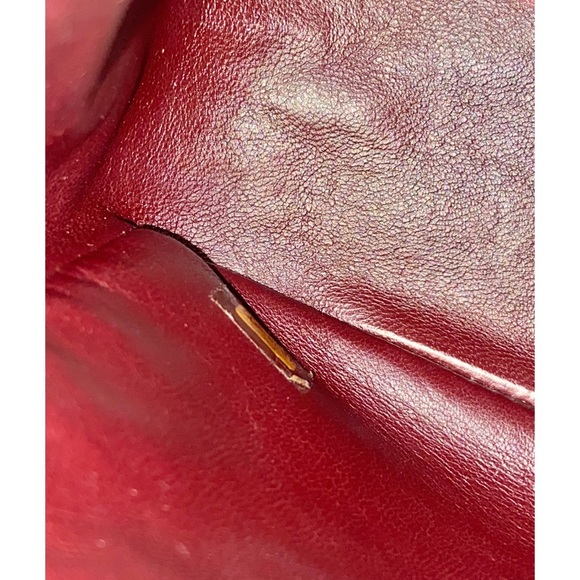 CHANEL Maxi Classic Double Flap - Picture 6 of 14